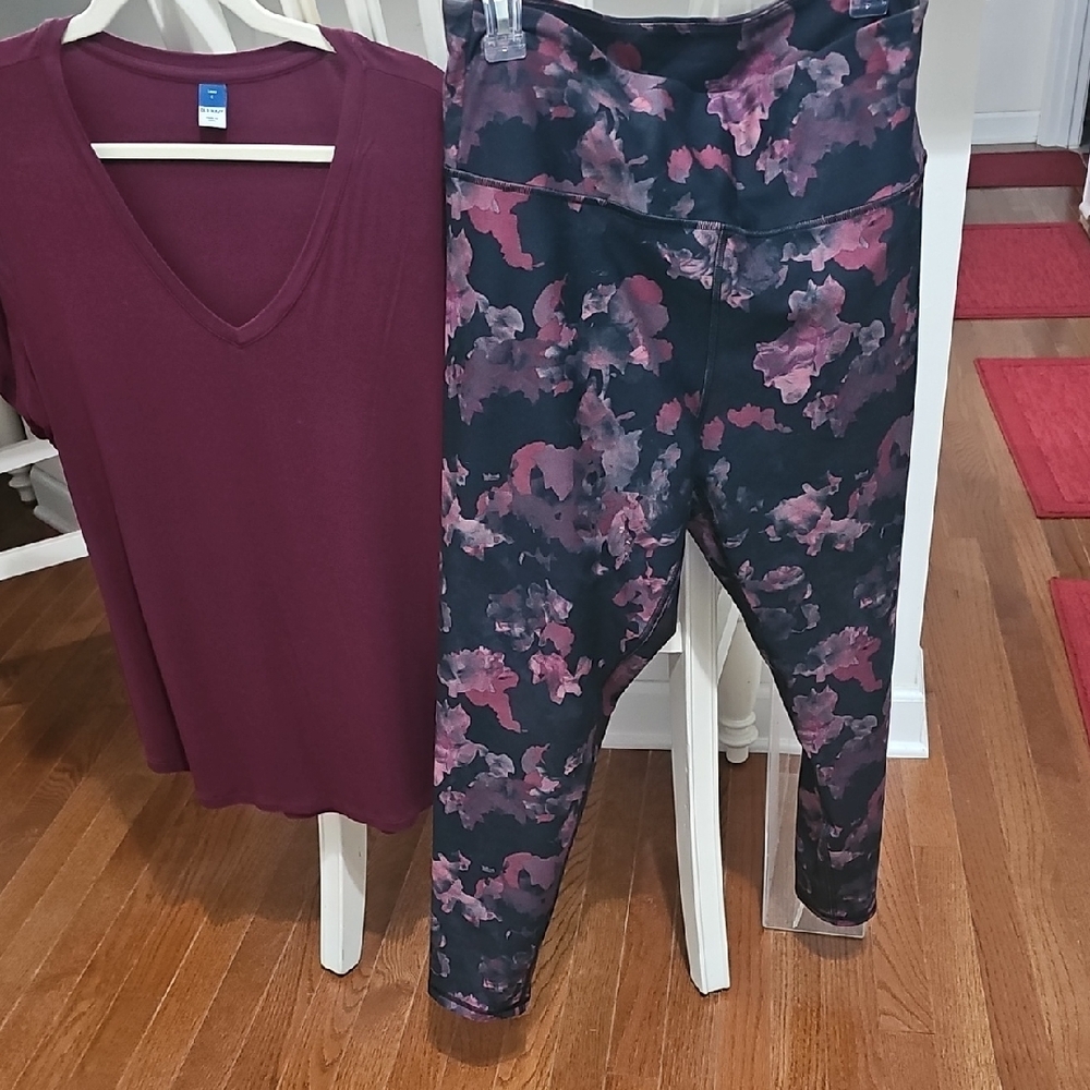 Jessica Simpson Black, Maroon, Purple Floral Soft Stretch Activewear Leggings